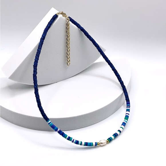 NEW….. Heishi Beaded with Genuine Freshwater Pearl Necklace - Picture 8 of 12
